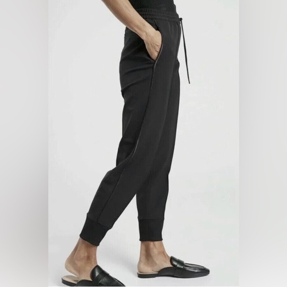 ATHLETA - Picture 2 of 9